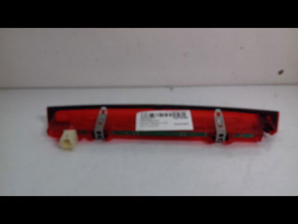 Feux stop supplementaire Renault SCÉNIC II (JM0-1_) 1.5 dci (jm1e, jm16) (2005-2008) 5 portes