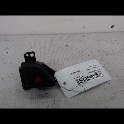 Bouton de warning Hyundai I30 (FD) 1.6 crdi (2007-2011)