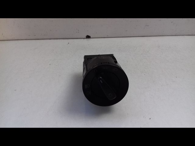 Interrupteur commande de phares Volkswagen NEW BEETLE (9C1, 1C1) 1.9 tdi (1998-2004)