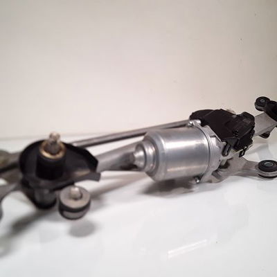 Moteur essuie-glace avant Honda CR-Z (ZF) 1.5 ima (zf1) (2010)