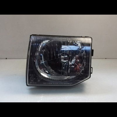 Phare gauche Mitsubishi PAJERO II (V3_W, V2_W, V4_W) 2.5 td 4wd (v24c, v24w) (1990-1999)