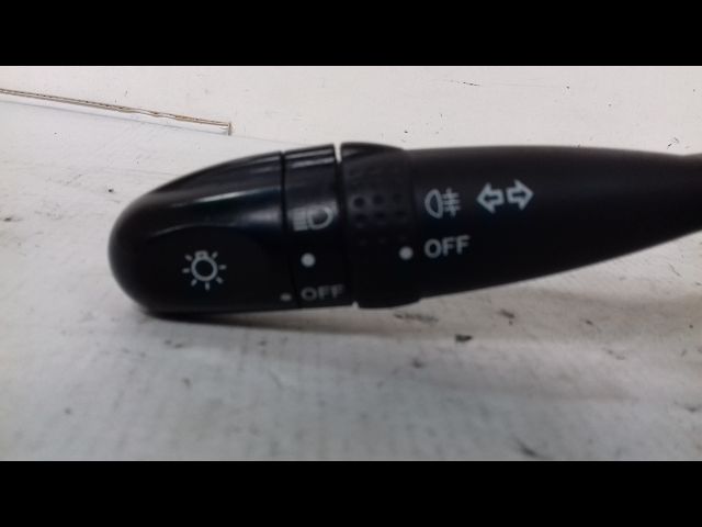 Commande clignotant Suzuki SWIFT III (MZ, EZ) 1.3 (rs 413) (2005)