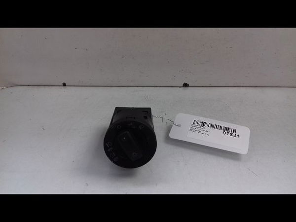 Interrupteur commande de phares Audi A4 B6 Avant (8E5) 1.9 tdi (2001-2004)