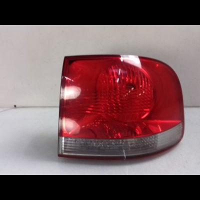 Feu arrière droit Volkswagen TOUAREG (7LA, 7L6, 7L7) 2.5 r5 tdi (2003-2010)