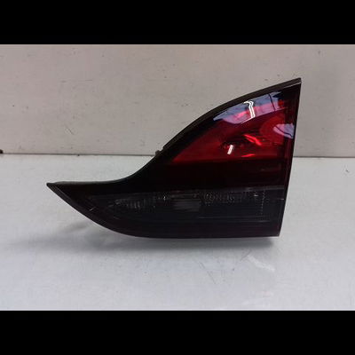 Feu arrière intérieur droit Opel ZAFIRA TOURER C (P12) 1.6 cdti (75) (2013)