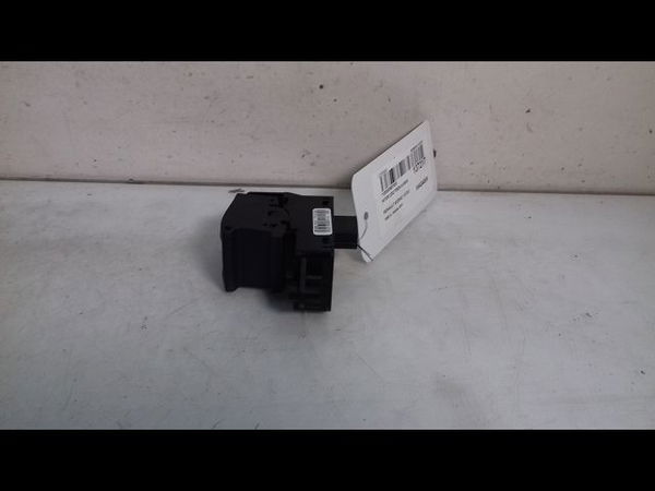 Interrupteur commande de frein a main Renault SCÉNIC III (JZ0-1_) 1.6 dci (jz00, jz12) (2011) 5 portes