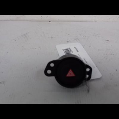 Bouton de warning Peugeot 108 1.0 vti (2014)