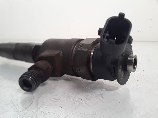 Injecteur Peugeot 208 I (CA_, CC_) 1.6 bluehdi 100 (2015) 5 portes