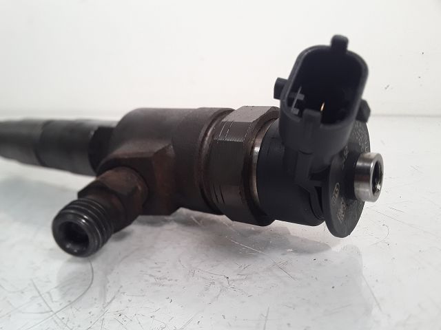 Injecteur Peugeot 208 I (CA_, CC_) 1.6 bluehdi 100 (2015) 5 portes