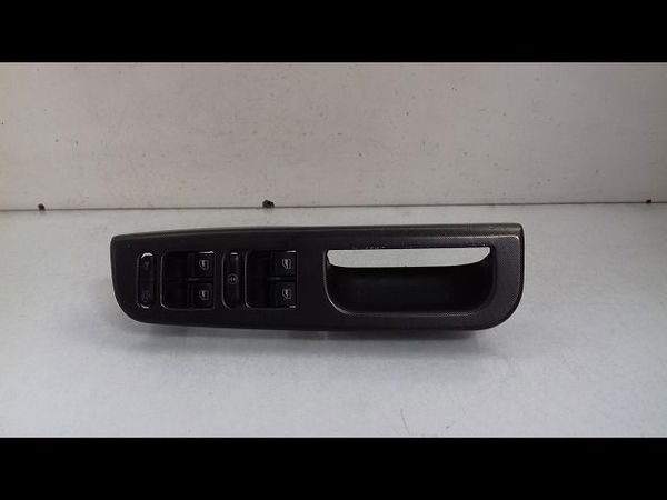 Commande lève-glace porte avant gauche Volkswagen GOLF IV (1J1) 1.8 (1997-2005)