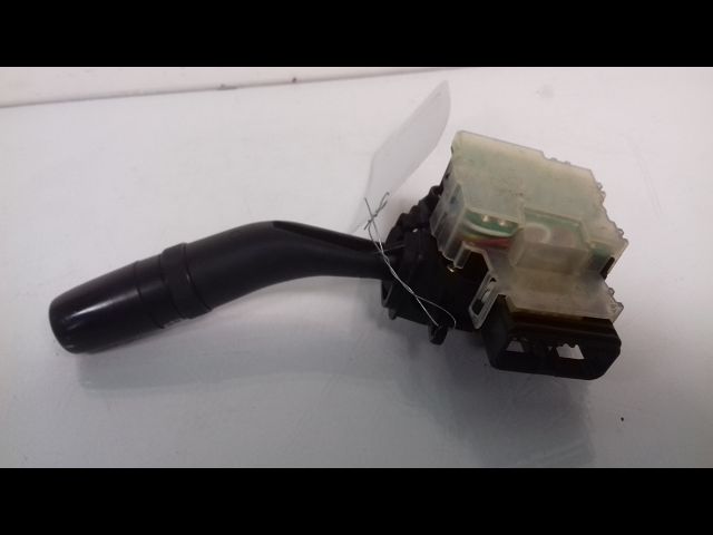 Commande essuie glace Mazda 6 Hatchback (GG) 2.0 (gges) (2002-2007)