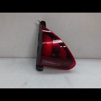 Feu arrière interieur gauche Peugeot 2008 I (CU_) 1.2 thp 130 - puretech 130 (2015)
