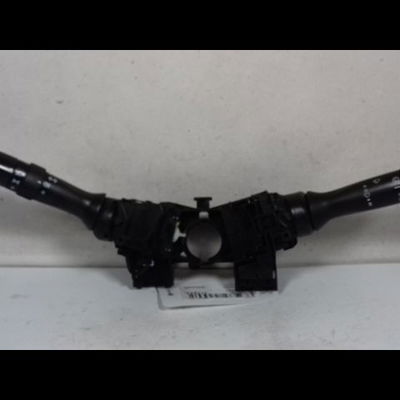 Bloc commodos Toyota YARIS (_P9_) 1.4 d-4d (nlp90_) (2005-2012)