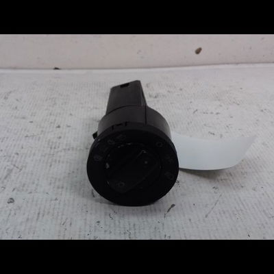 Interrupteur commande de phares Audi A4 B6 (8E2) 1.9 tdi (2000-2004) 4 portes