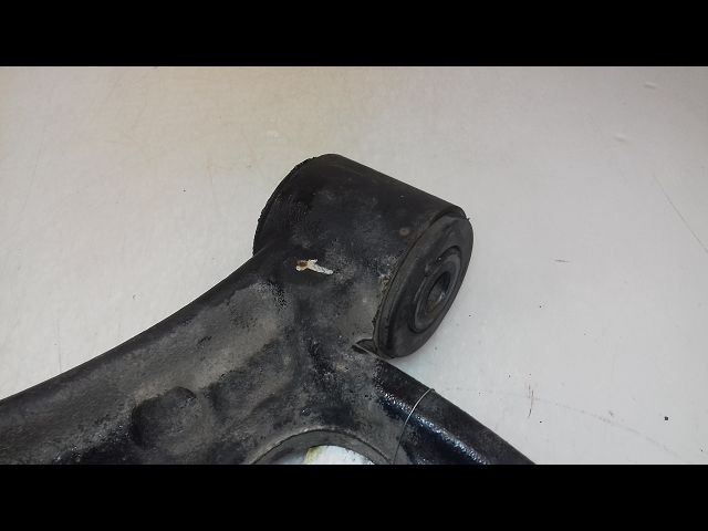 Triangle inf avg Renault MASTER III Camionnette (FV) 2.3 dci 125 fwd (fv0c, fv0d, fv0g, fv0h, fv0j, fv0k) (2010)