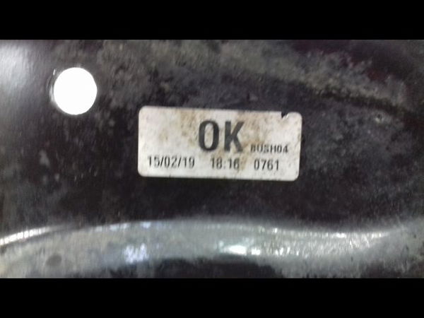 Triangle inf avd Renault KADJAR (HA_, HL_) 1.3 tce 140 (2018)