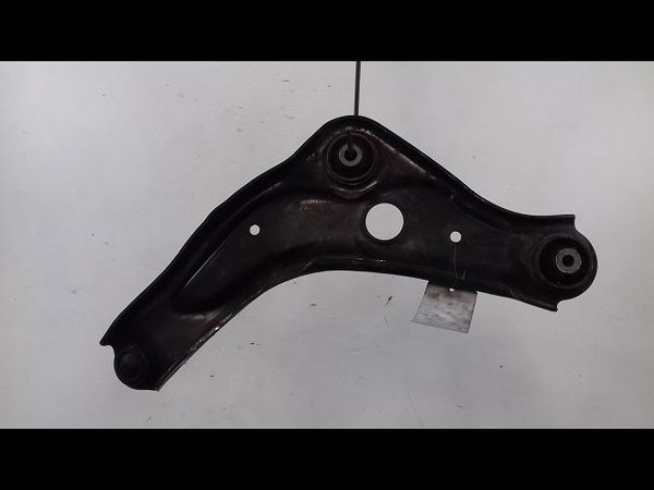 Triangle inf avd Renault KADJAR (HA_, HL_) 1.3 tce 140 (2018)