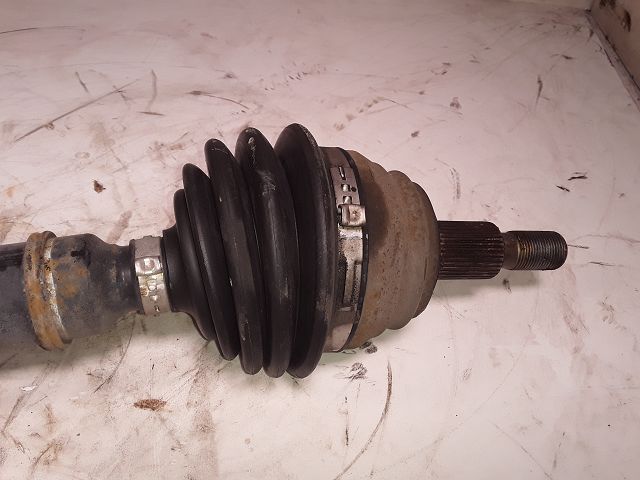 Transmission avant droite Volkswagen NEW BEETLE (9C1, 1C1) 1.9 tdi (1998-2004)