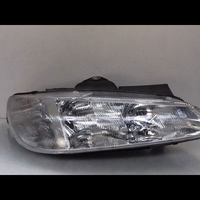 Phare droit Peugeot 406 Break (8E-F) 1.9 td (1996-2004)