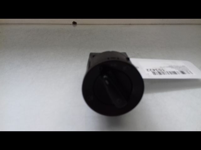 Interrupteur commande de phares Volkswagen NEW BEETLE (9C1, 1C1) 1.9 tdi (1998-2004)