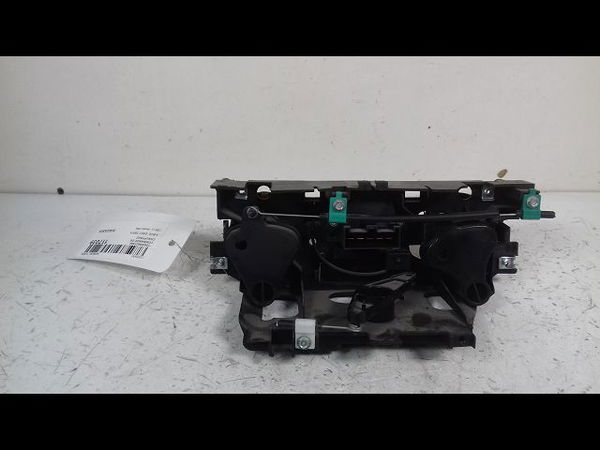Commande de chauffage Iveco DAILY IV Camionnette 35s14 c, 35s14 c-p, 35s14 v, 35s14 v-p, 35c14 v,... (2006-2011)
