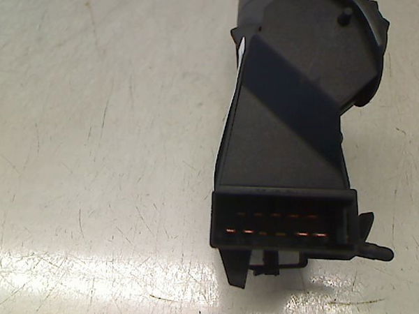 Commande clignotant Bmw 1 (F20) 116 d (2012-2015)