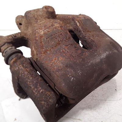Etrier de frein avant gauche Suzuki SX4 (EY, GY) 2.0 ddis 4x4 (rw 420d) (2009)