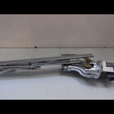 Mecanisme  moteur lève-glace avant droit Toyota AVENSIS (_T25_) 2.0 d-4d (cdt250_) (2003-2008)