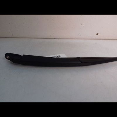 Bras essuie-glace arrière Honda CIVIC VII Hatchback (EU, EP, EV) 1.6 i (ep2, eu8, eu6) (2001-2005)