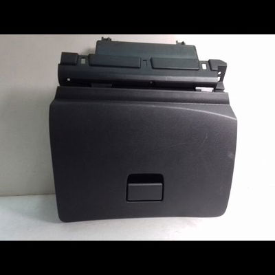 Boite à gants Nissan PULSAR 3-5 portes (C13) 1.2 dig-t (2014)