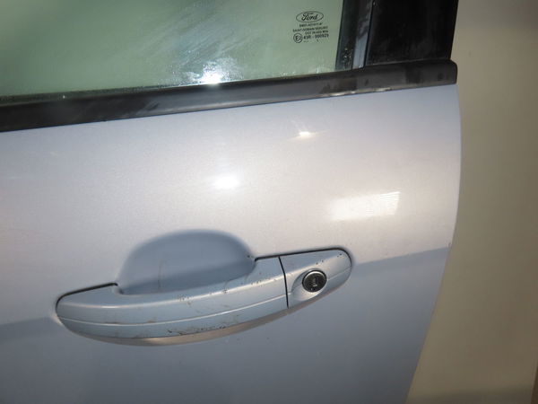 Porte avant gauche Ford FOCUS III Turnier 1.6 tdci (2010)