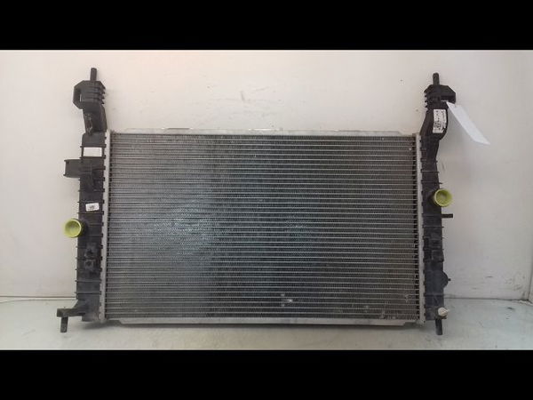 Radiateur OPEL MERIVA