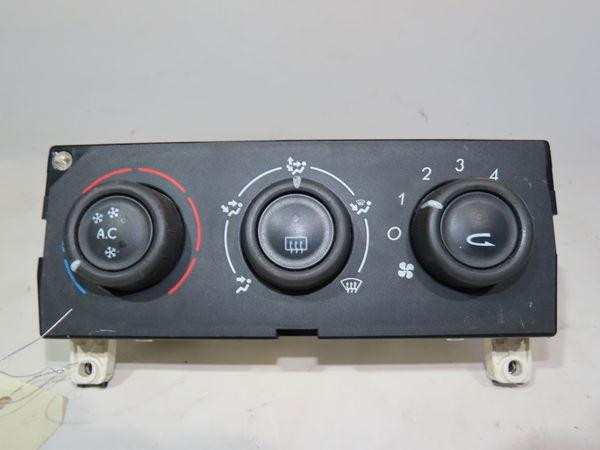 Commande de chauffage Renault LAGUNA II (BG0-1_) 1.9 dci (2001-2007)