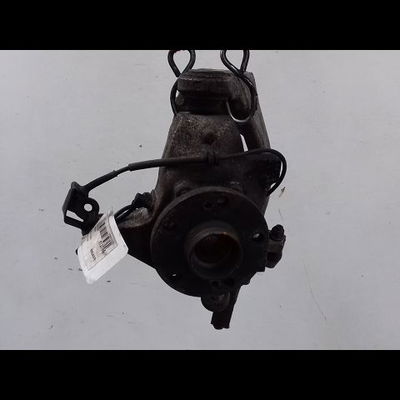 Fusee avd RENAULT CLIO