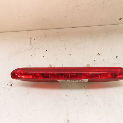 Feux stop supplementaire PEUGEOT 208