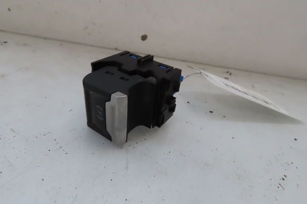 Interrupteur commande de frein a main PEUGEOT 3008