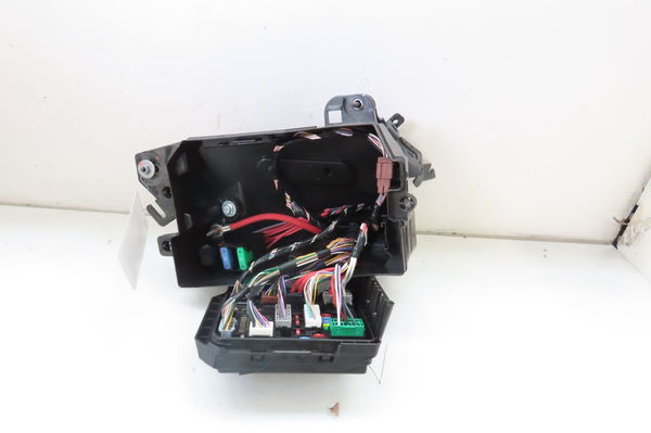 Platine fusible av RENAULT CLIO