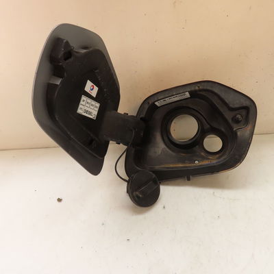 Volet de trappe carburant PEUGEOT 208