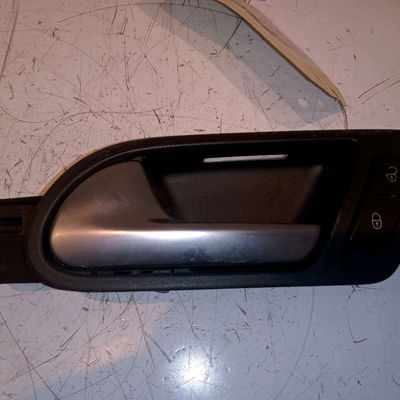 Poignee int porte avg Volkswagen TIGUAN (5N_) 2.0 tdi (2008-2018) 5 portes
