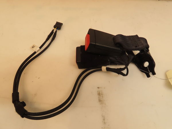 Ancrage ceinture arrière droit Peugeot 2008 II (UD_, US_, UY_, UK_) 1.2 puretech 130 (2019)