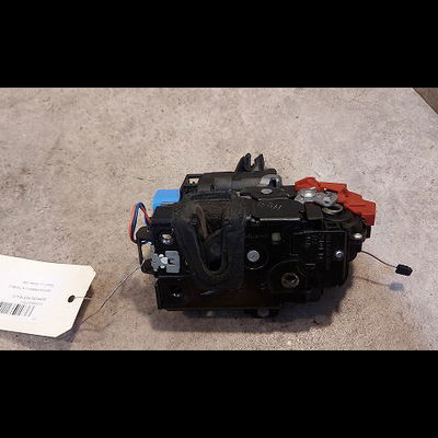 Serrure porte avd Skoda FABIA II (542) 1.4 tdi (2007-2010)