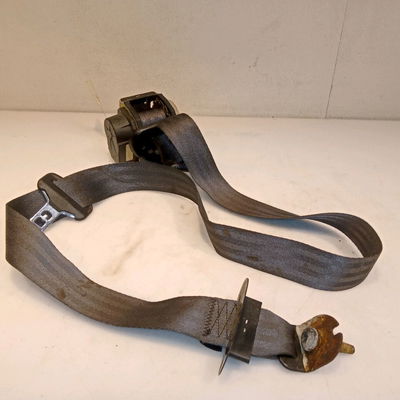 Ceinture arrière gauche Ford COUGAR (EC_) 2.5 v6 24v (1998-2001)