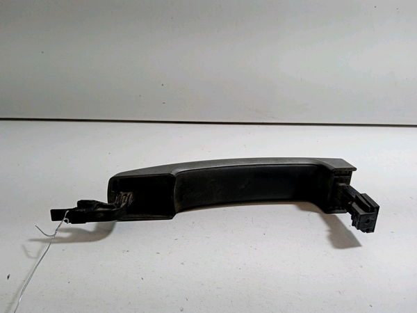 Poignee ext porte ard Land rover RANGE ROVER SPORT I (L320) 2.7 d 4x4 (2005-2013)