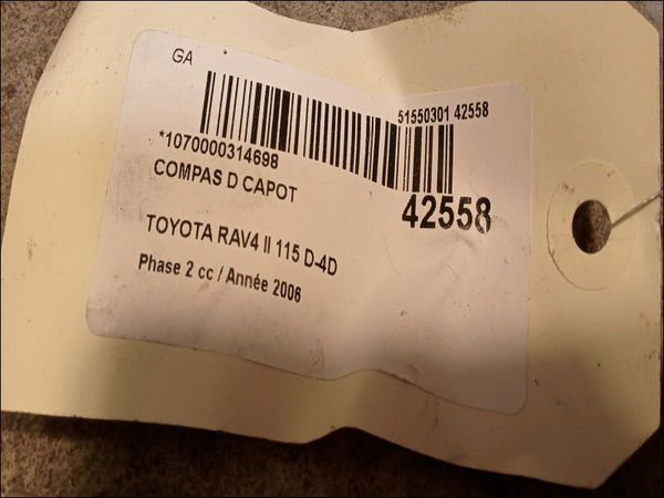 Compas d capot Toyota RAV 4 II (_A2_) 2.0 d 4wd (cla20_, cla21_) (2001-2005)