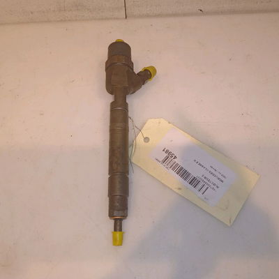 Injecteur 5 MERCEDES CLASSE E III