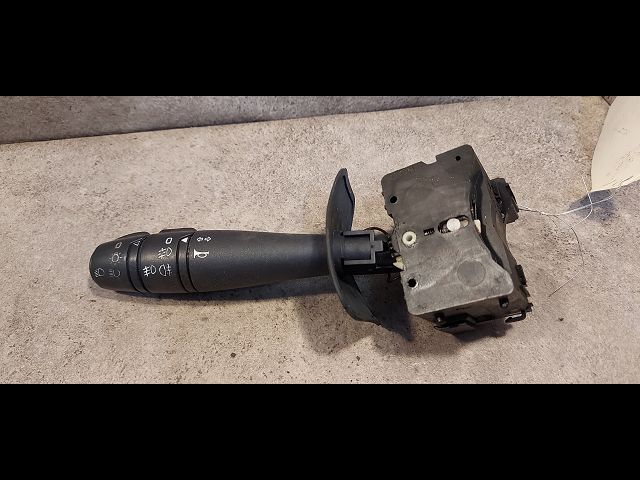 Commande clignotant Dacia LOGAN MCV (KS_) 1.5 dci (ks0k) (2007)