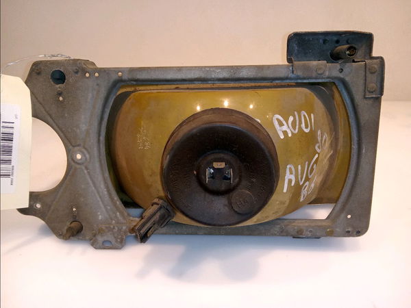 Phare gauche AUDI 80 II  1.6i 75ch