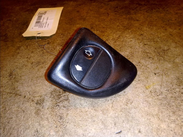 Commande lève-glace porte avant droite Ford TRANSIT CONNECT (P65_, P70_, P80_) 1.8 tdci (2002-2013) 3 portes