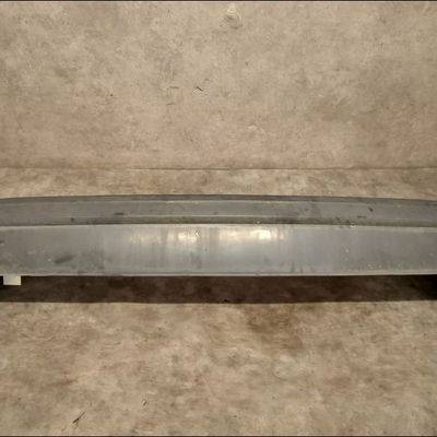Pare-choc arrière Mercedes-benz 190 (W201) D 2.0 (201.122) (1983-1989)
