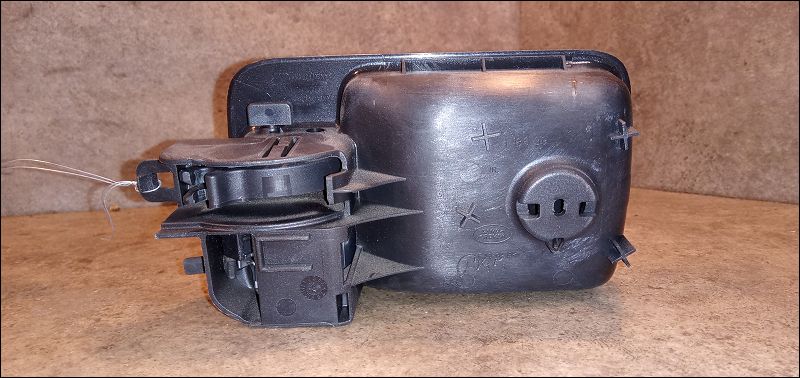 Poignee int porte avd Land rover DISCOVERY III (L319) 2.7 td 4x4 (2004-2009)